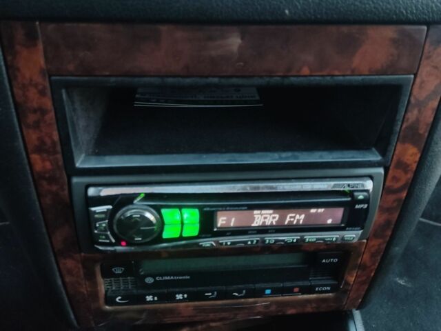 Серый Фольксваген Бора, объемом двигателя 1.6 л и пробегом 198 тыс. км за 4650 $, фото 4 на Automoto.ua