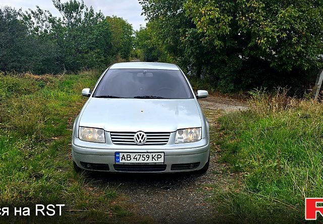 Серый Фольксваген Бора, объемом двигателя 1.6 л и пробегом 355 тыс. км за 2700 $, фото 3 на Automoto.ua