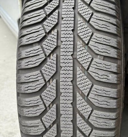 Серый Фольксваген Бора, объемом двигателя 1.6 л и пробегом 273 тыс. км за 4000 $, фото 21 на Automoto.ua