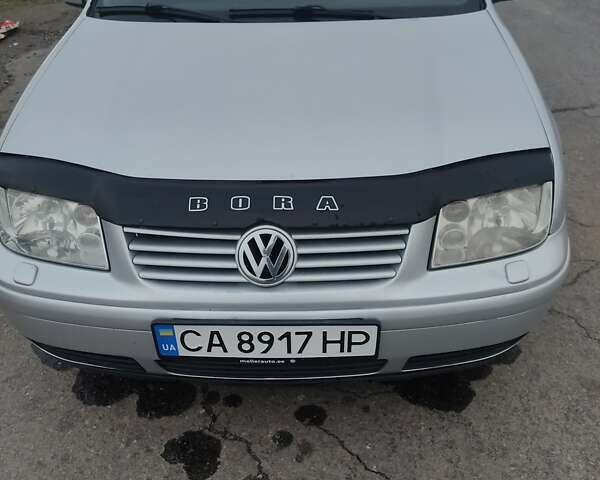 Серый Фольксваген Бора, объемом двигателя 1.6 л и пробегом 198 тыс. км за 4650 $, фото 18 на Automoto.ua