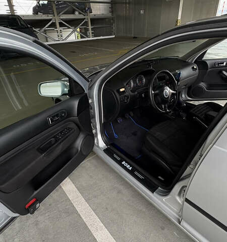 Серый Фольксваген Бора, объемом двигателя 1.6 л и пробегом 273 тыс. км за 4000 $, фото 16 на Automoto.ua