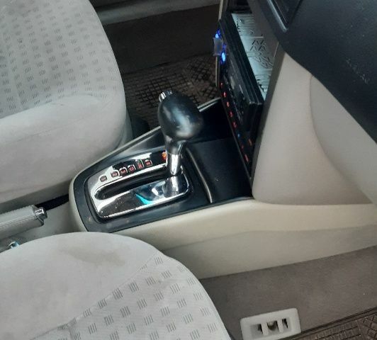 Сірий Фольксваген Бора, об'ємом двигуна 2 л та пробігом 334 тис. км за 4100 $, фото 4 на Automoto.ua