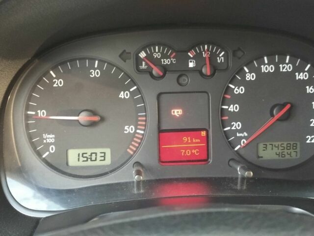 Серый Фольксваген Бора, объемом двигателя 1.9 л и пробегом 300 тыс. км за 4950 $, фото 6 на Automoto.ua