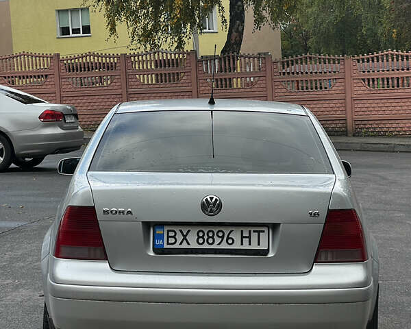 Серый Фольксваген Бора, объемом двигателя 1.6 л и пробегом 234 тыс. км за 4000 $, фото 8 на Automoto.ua