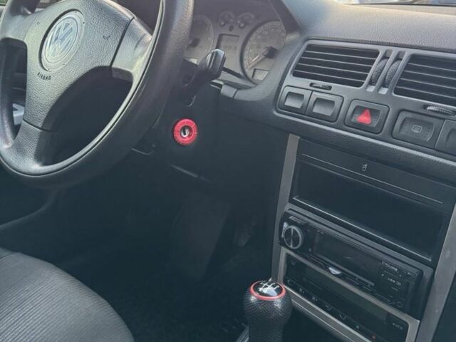 Сірий Фольксваген Бора, об'ємом двигуна 1.6 л та пробігом 399 тис. км за 3400 $, фото 16 на Automoto.ua