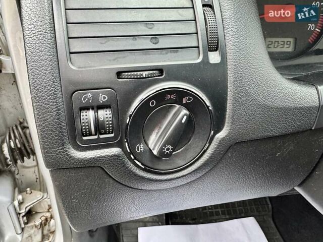 Серый Фольксваген Бора, объемом двигателя 2 л и пробегом 199 тыс. км за 2990 $, фото 25 на Automoto.ua