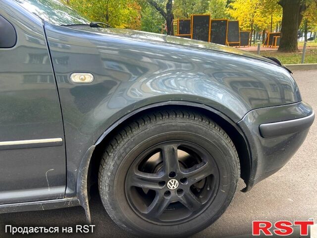 Сірий Фольксваген Бора, об'ємом двигуна 2 л та пробігом 340 тис. км за 4200 $, фото 6 на Automoto.ua