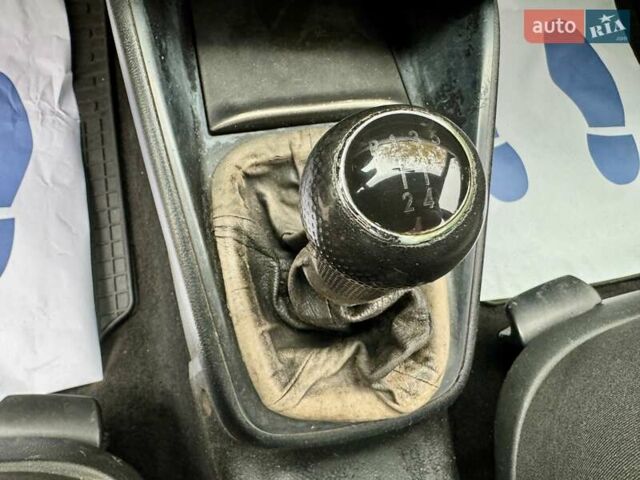 Серый Фольксваген Бора, объемом двигателя 2 л и пробегом 199 тыс. км за 2990 $, фото 27 на Automoto.ua