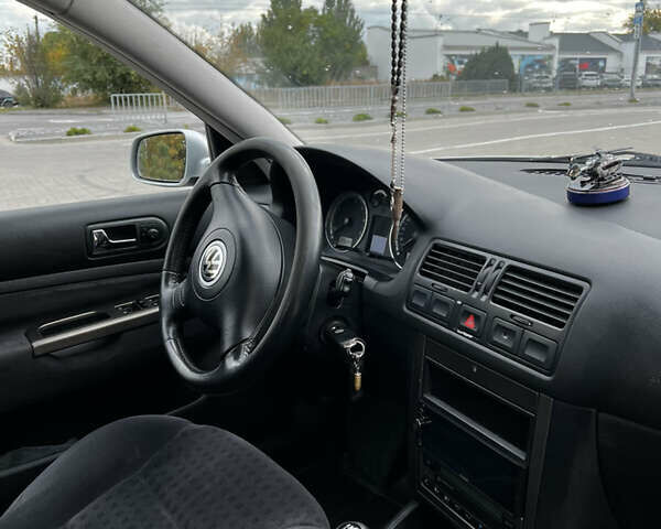 Фольксваген Бора 2002 у Дніпро (Дніпропетровську) на Automoto.ua Сірий Фольксваген Бора, об'ємом двигуна 1.6 л та пробігом 274 тис. км за 4300 $, фото 9 на Automoto.ua