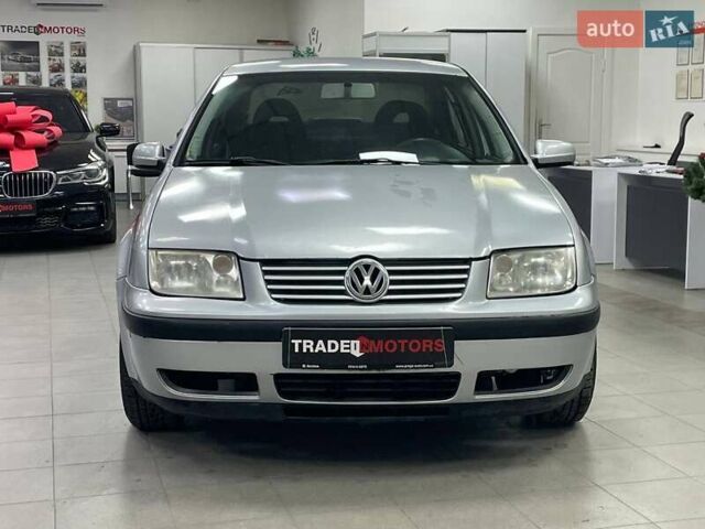 Серый Фольксваген Бора, объемом двигателя 1.98 л и пробегом 366 тыс. км за 3490 $, фото 3 на Automoto.ua