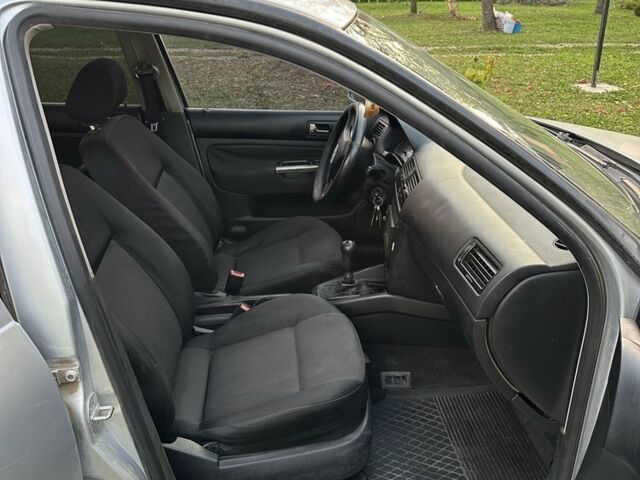 Серый Фольксваген Бора, объемом двигателя 1.9 л и пробегом 3 тыс. км за 3500 $, фото 4 на Automoto.ua