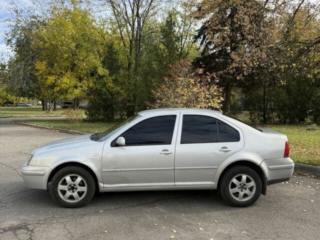 Фольксваген Бора 2002 в Славянске на Automoto.ua Серый Фольксваген Бора, объемом двигателя 1.9 л и пробегом 300 тыс. км за 2550 $, фото 3 на Automoto.ua