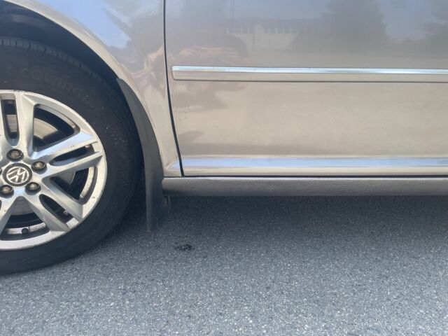 Серый Фольксваген Бора, объемом двигателя 1.6 л и пробегом 280 тыс. км за 3600 $, фото 4 на Automoto.ua