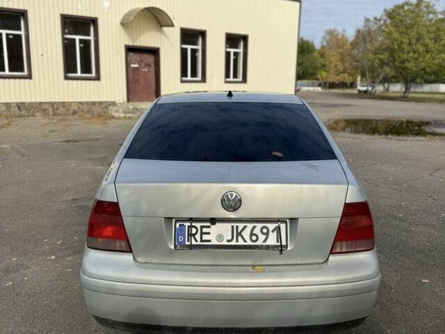 Фольксваген Бора 2002 в Славянске на Automoto.ua Серый Фольксваген Бора, объемом двигателя 1.9 л и пробегом 300 тыс. км за 2550 $, фото 7 на Automoto.ua