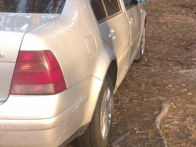 Серый Фольксваген Бора, объемом двигателя 1.9 л и пробегом 300 тыс. км за 4950 $, фото 4 на Automoto.ua