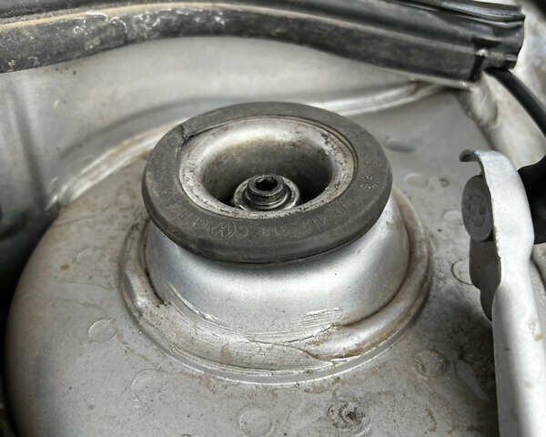 Фольксваген Бора 2002 у Дніпро (Дніпропетровську) на Automoto.ua Сірий Фольксваген Бора, об'ємом двигуна 1.6 л та пробігом 274 тис. км за 4300 $, фото 19 на Automoto.ua