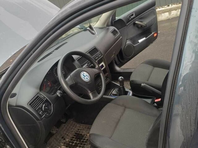 Серый Фольксваген Бора, объемом двигателя 1.9 л и пробегом 308 тыс. км за 2200 $, фото 4 на Automoto.ua