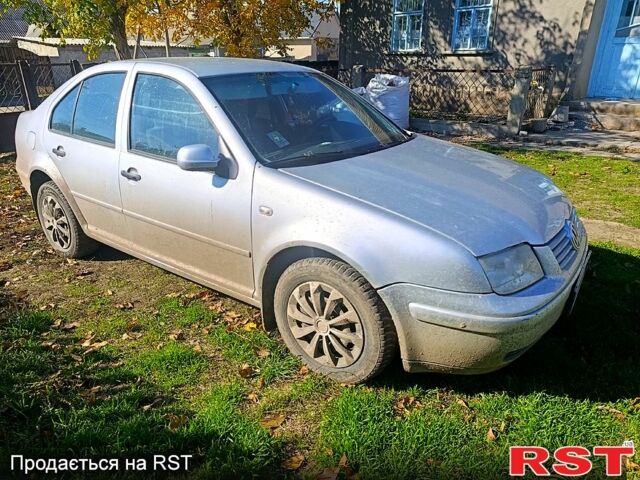 Сірий Фольксваген Бора, об'ємом двигуна 1.6 л та пробігом 350 тис. км за 2500 $, фото 1 на Automoto.ua