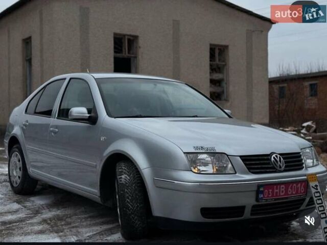Серый Фольксваген Бора, объемом двигателя 1.6 л и пробегом 212 тыс. км за 4500 $, фото 2 на Automoto.ua
