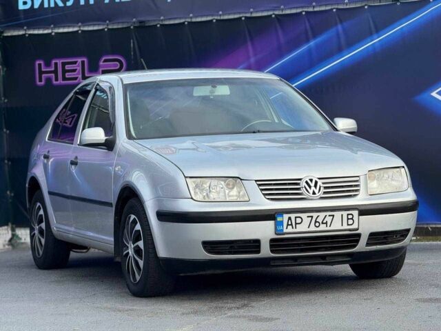 Сірий Фольксваген Бора, об'ємом двигуна 1.6 л та пробігом 209 тис. км за 3299 $, фото 3 на Automoto.ua