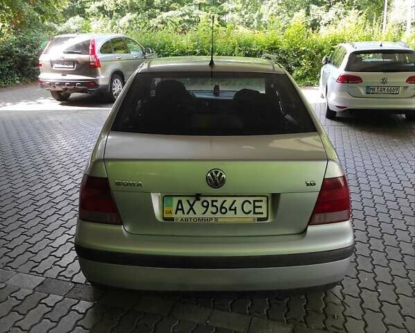 Серый Фольксваген Бора, объемом двигателя 1.6 л и пробегом 266 тыс. км за 3400 $, фото 4 на Automoto.ua