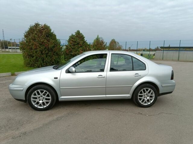 Фольксваген Бора 2003 в Александрие на Automoto.ua Серый Фольксваген Бора, объемом двигателя 1.6 л и пробегом 192 тыс. км за 4800 $, фото 3 на Automoto.ua