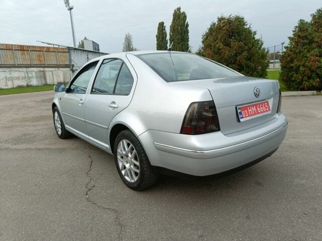 Фольксваген Бора 2003 в Александрие на Automoto.ua Серый Фольксваген Бора, объемом двигателя 1.6 л и пробегом 192 тыс. км за 4800 $, фото 4 на Automoto.ua