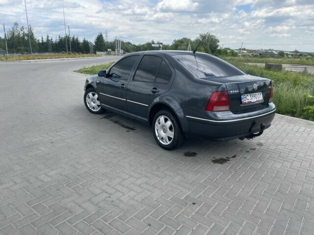 Серый Фольксваген Бора, объемом двигателя 1.9 л и пробегом 420 тыс. км за 3750 $, фото 2 на Automoto.ua