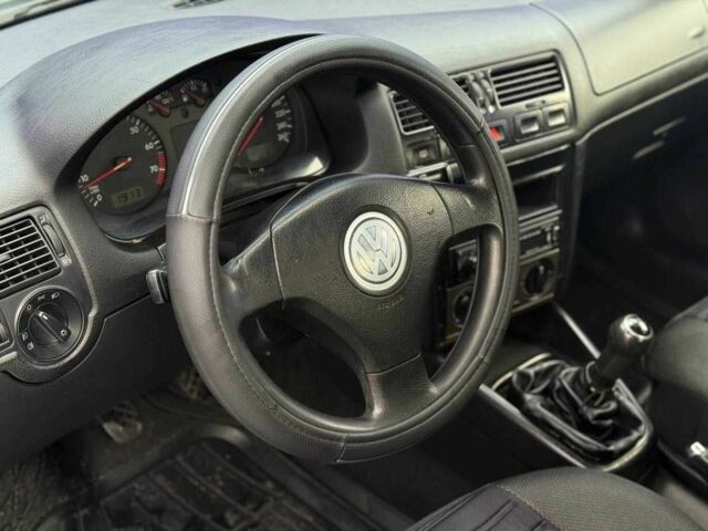 Сірий Фольксваген Бора, об'ємом двигуна 1.6 л та пробігом 209 тис. км за 3299 $, фото 7 на Automoto.ua