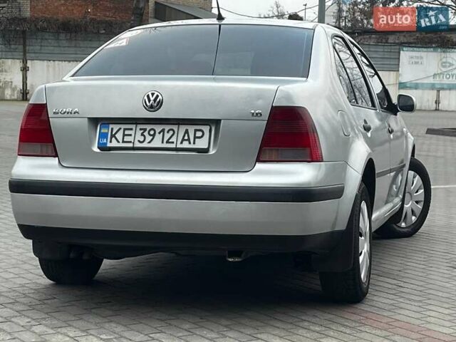 Серый Фольксваген Бора, объемом двигателя 1.6 л и пробегом 236 тыс. км за 5500 $, фото 3 на Automoto.ua