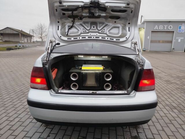 Серый Фольксваген Бора, объемом двигателя 1.6 л и пробегом 140 тыс. км за 3600 $, фото 6 на Automoto.ua