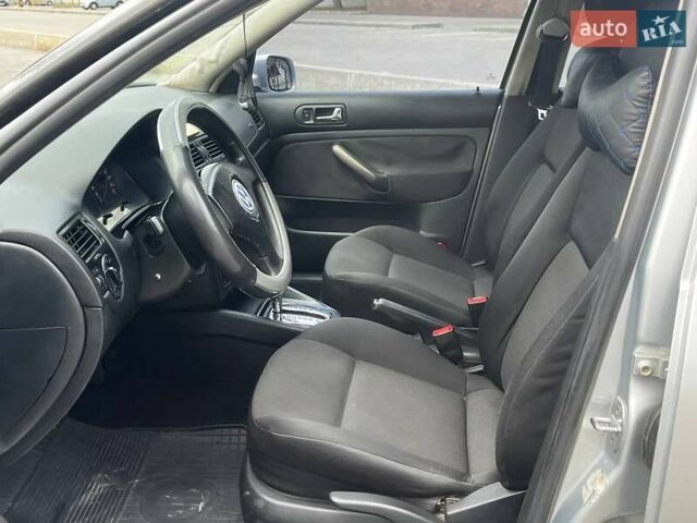 Серый Фольксваген Бора, объемом двигателя 1.6 л и пробегом 236 тыс. км за 5500 $, фото 8 на Automoto.ua