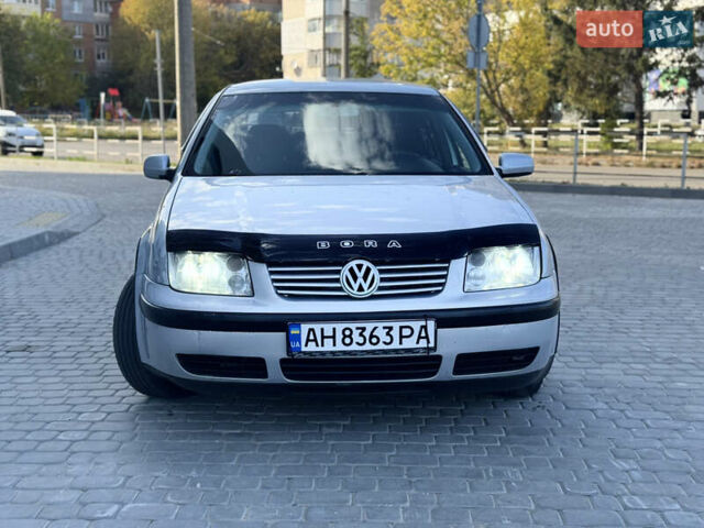 Сірий Фольксваген Бора, об'ємом двигуна 1.6 л та пробігом 350 тис. км за 3600 $, фото 1 на Automoto.ua