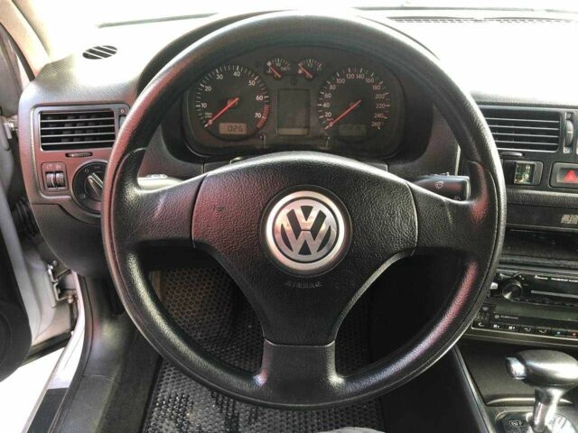 Серый Фольксваген Бора, объемом двигателя 0 л и пробегом 242 тыс. км за 4190 $, фото 12 на Automoto.ua