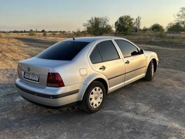 Фольксваген Бора 2004 в Николаеве на Automoto.ua Серый Фольксваген Бора, объемом двигателя 1.9 л и пробегом 340 тыс. км за 2700 $, фото 3 на Automoto.ua