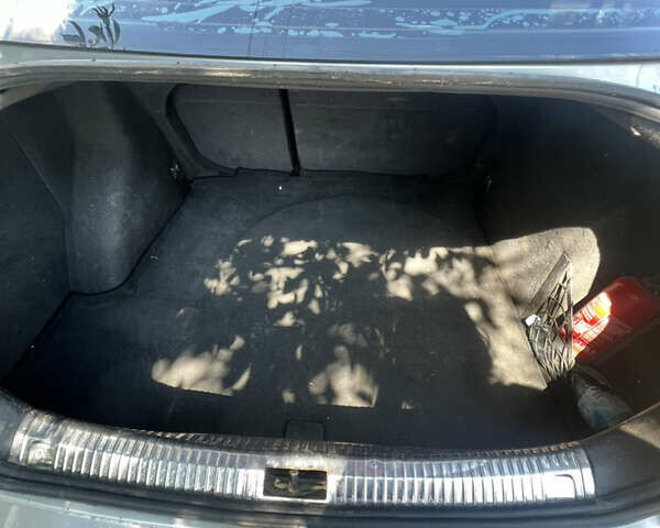 Сірий Фольксваген Бора, об'ємом двигуна 1.6 л та пробігом 218 тис. км за 3200 $, фото 42 на Automoto.ua