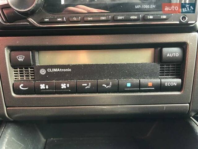 Серый Фольксваген Бора, объемом двигателя 1.6 л и пробегом 242 тыс. км за 4190 $, фото 22 на Automoto.ua