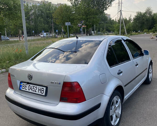 Сірий Фольксваген Бора, об'ємом двигуна 1.6 л та пробігом 268 тис. км за 4700 $, фото 6 на Automoto.ua