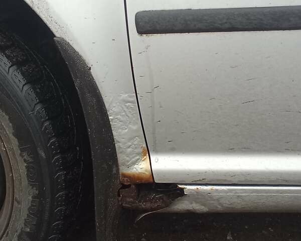 Серый Фольксваген Бора, объемом двигателя 1.6 л и пробегом 308 тыс. км за 3400 $, фото 3 на Automoto.ua