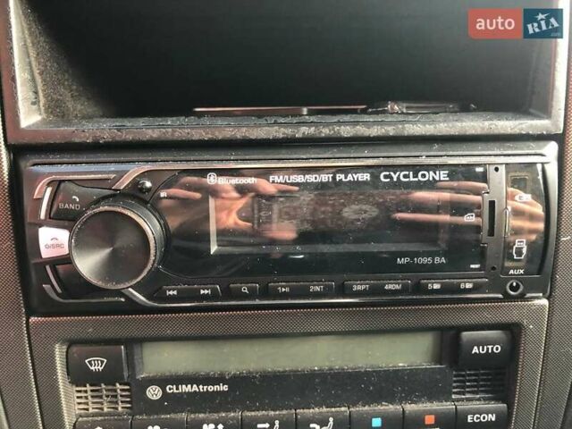 Серый Фольксваген Бора, объемом двигателя 1.6 л и пробегом 242 тыс. км за 4190 $, фото 21 на Automoto.ua