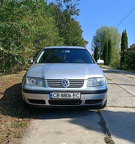 Серый Фольксваген Бора, объемом двигателя 1.6 л и пробегом 299 тыс. км за 4800 $, фото 1 на Automoto.ua