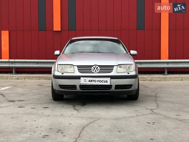 Серый Фольксваген Бора, объемом двигателя 1.6 л и пробегом 242 тыс. км за 4190 $, фото 2 на Automoto.ua