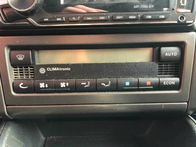 Серый Фольксваген Бора, объемом двигателя 0 л и пробегом 242 тыс. км за 4190 $, фото 21 на Automoto.ua