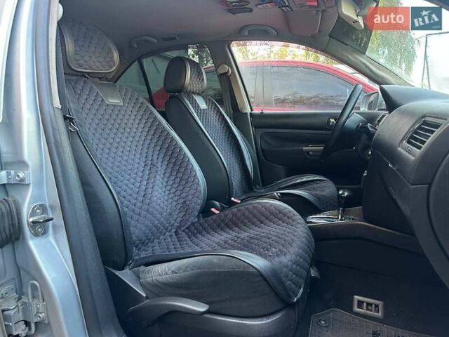 Серый Фольксваген Бора, объемом двигателя 1.6 л и пробегом 242 тыс. км за 4190 $, фото 9 на Automoto.ua