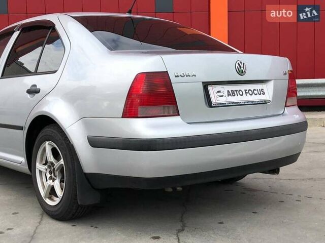 Серый Фольксваген Бора, объемом двигателя 1.6 л и пробегом 242 тыс. км за 4190 $, фото 5 на Automoto.ua