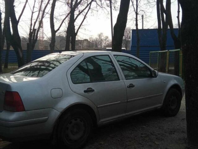 Серый Фольксваген Бора, объемом двигателя 1.6 л и пробегом 500 тыс. км за 3600 $, фото 4 на Automoto.ua