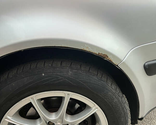 Сірий Фольксваген Бора, об'ємом двигуна 1.6 л та пробігом 232 тис. км за 3500 $, фото 6 на Automoto.ua