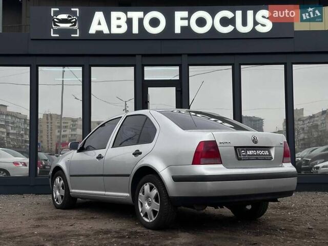 Сірий Фольксваген Бора, об'ємом двигуна 1.6 л та пробігом 295 тис. км за 3590 $, фото 4 на Automoto.ua