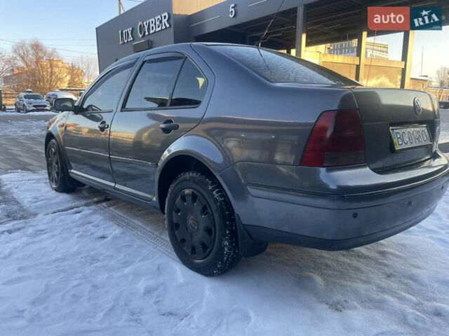 Сірий Фольксваген Бора, об'ємом двигуна 1.6 л та пробігом 315 тис. км за 4300 $, фото 5 на Automoto.ua