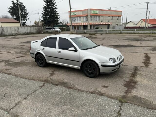 Серый Фольксваген Бора, объемом двигателя 2 л и пробегом 300 тыс. км за 2999 $, фото 4 на Automoto.ua